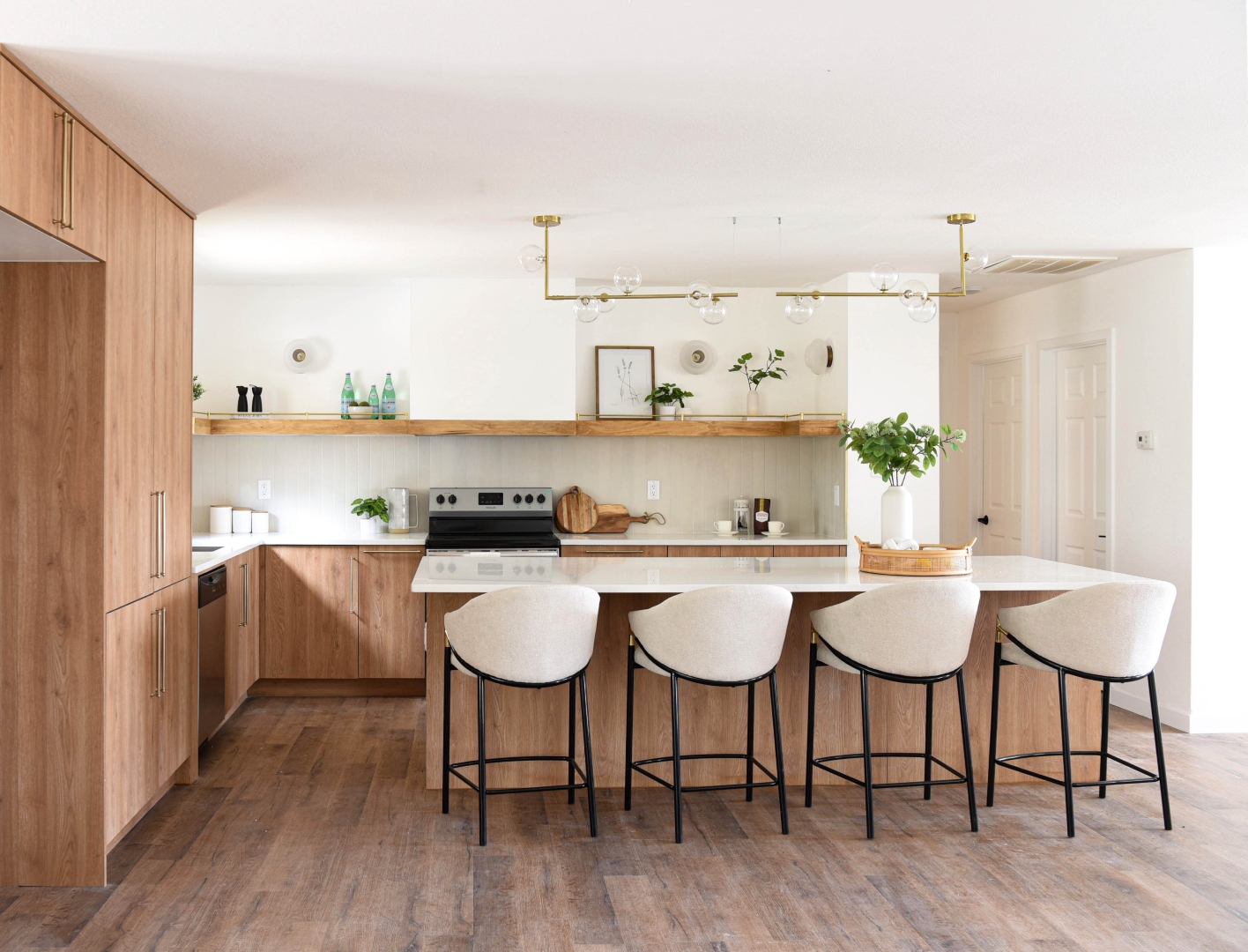17 Charming Scandinavian Kitchen Interiors That Will Fascinate You