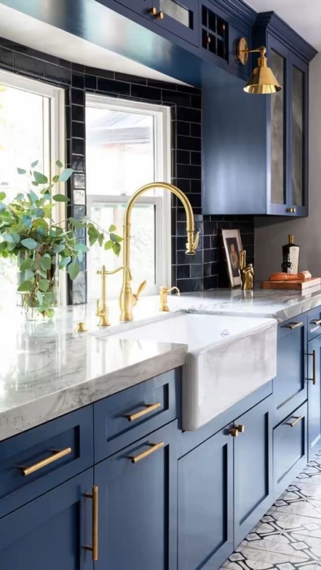 Inspirational ideas for kitchens in blue and white