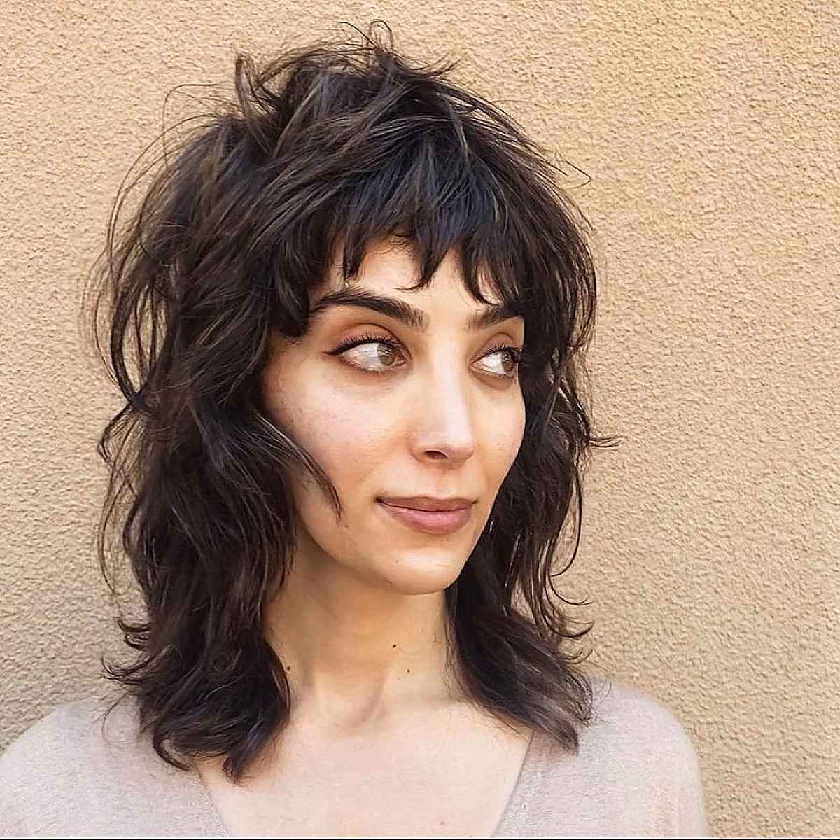 24 Cutest Wavy Bobs With Bangs Women Are Getting Right Now Imagelienen