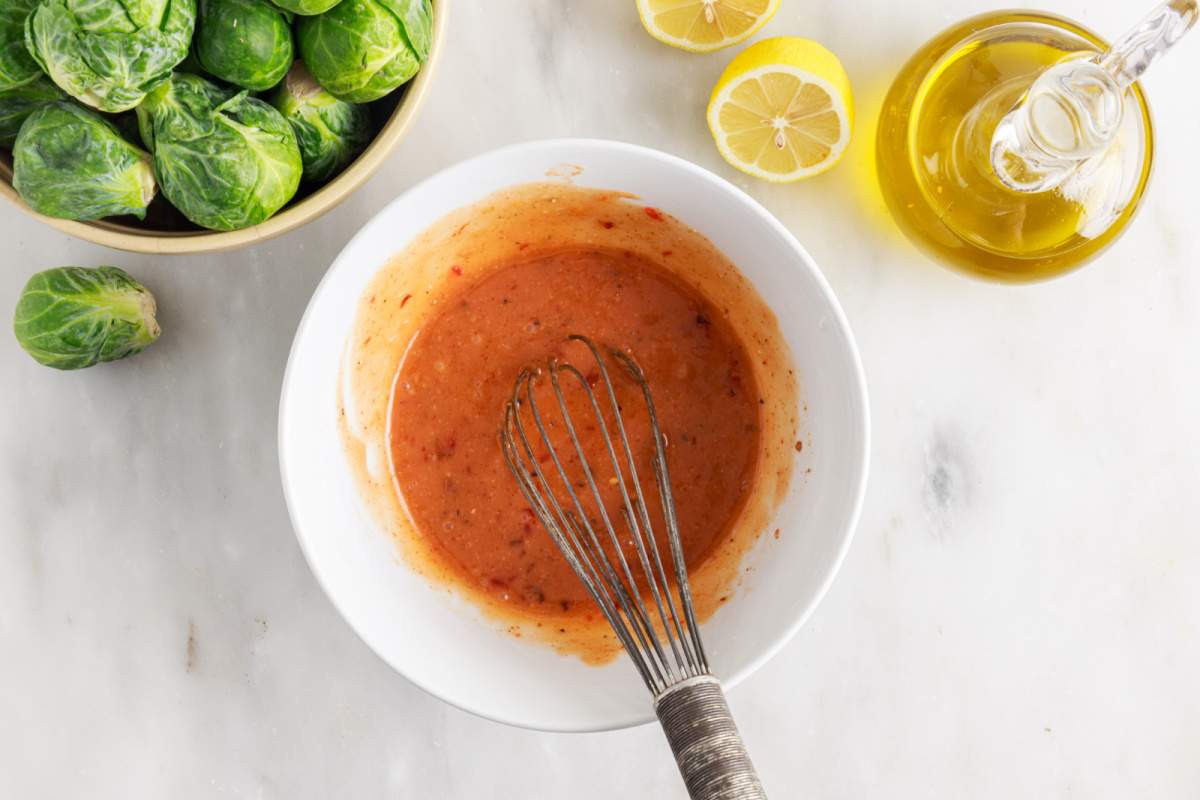 make sauce in a small bowl