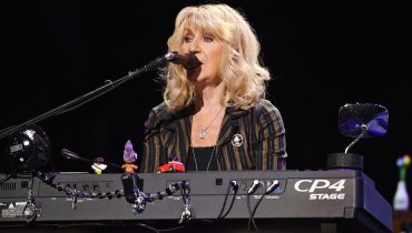Cause of death revealed for Fleetwood Mac’s Christine McVie