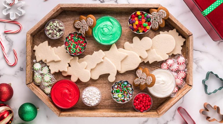 Board Christmas Cookie Decorating Sugar 