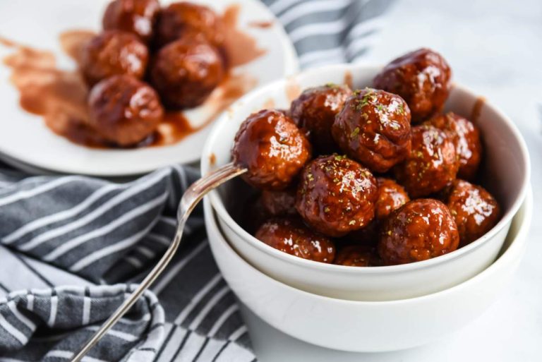 Crockpot-Grape-Jelly-Meatballs-17a