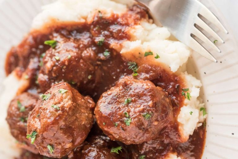Crockpot-Guinness-Glazed-Meatballs-18a