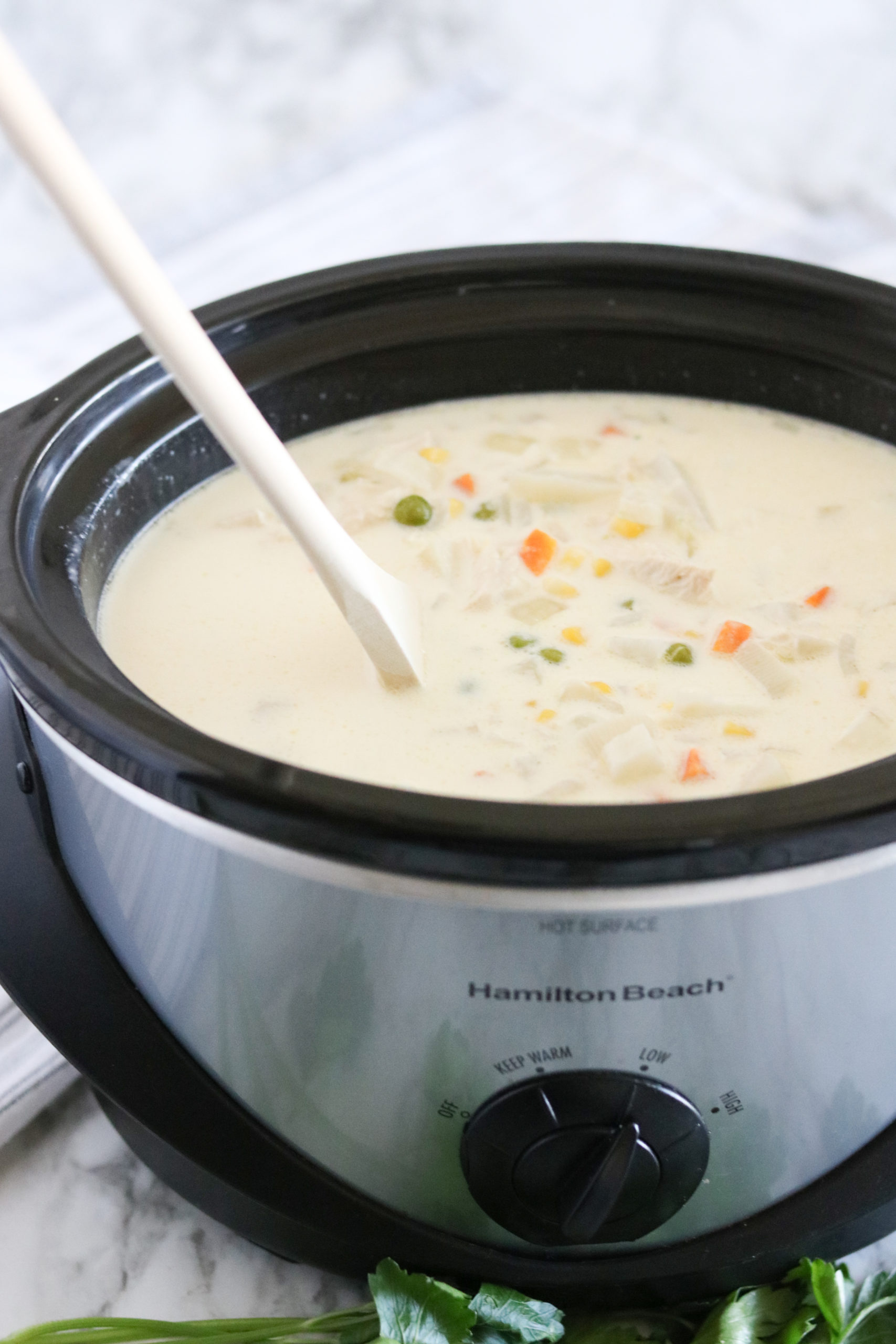 Forget choosing between flavor and convenience – with this Crockpot Chicken Pot Pie Soup, you can have both. via @familyfresh