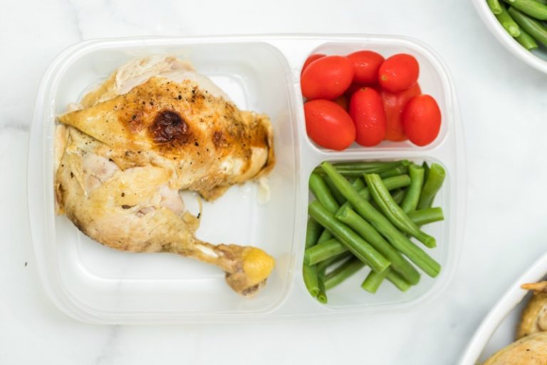 Instant-Pot-Dill-Pickle-Chicken-Recipe-Leftovers-packed-for-lunch-in-a-lunchbox