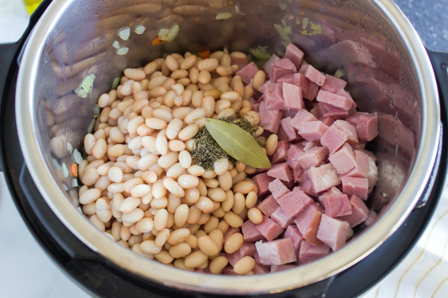 Seasoning, Beans, and Cubed Ham in an Instant Pot