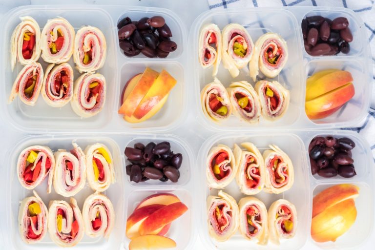 You can still have all the flavor of your favorite sub that's small enough for your lunch box.  Just ditch that big side roll for an omelet.  via @familyfresh