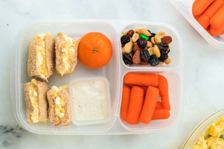 Mini-Egg-Salad-Sandwich-Lunchbox-Idea-3a