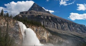 Beautiful Mount Robson Provincial Park