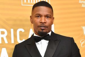 Jamie Foxx Thanks Fans as He Breaks His Silence 3 Weeks After Hospitalization: ‘Feeling Blessed’