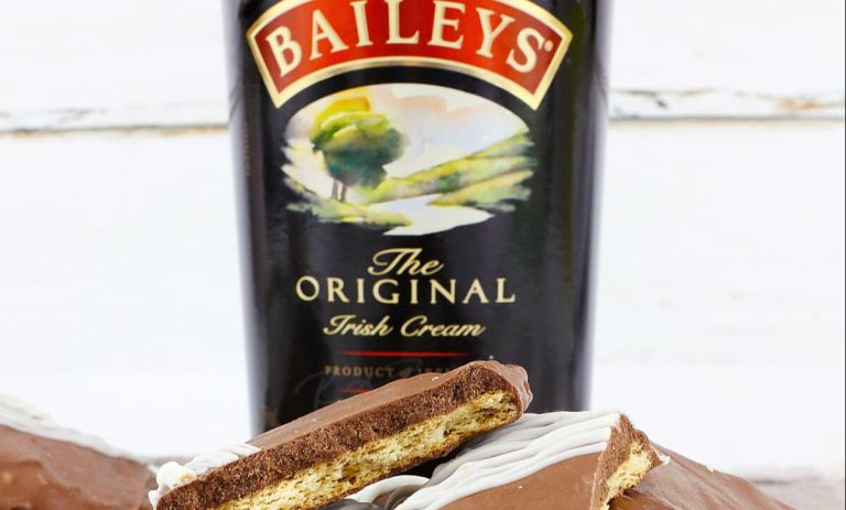 Chocolate-Covered-Graham-Crackers-9-1200×1800