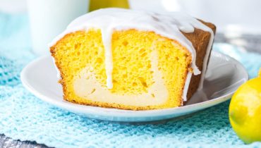 Lemon Cream Cheese Swirl Cake – Moist Lemon Loaf with a Cheesecake Filling.