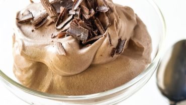 3 Minute Miracle Chocolate Mousse!