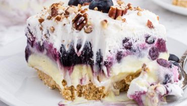 Blueberry Yum Yum Cake