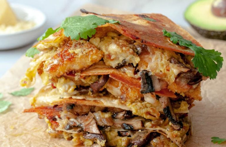 quesadillas-au-poulet-pane-cheddar-guacamole-et-legumes-rotis-2