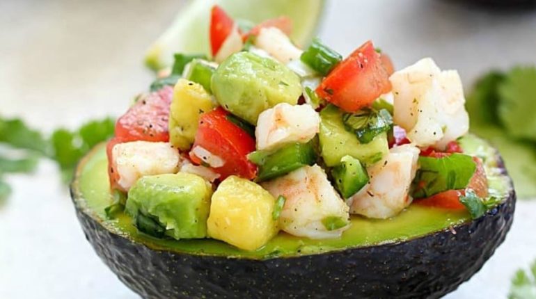 Appetizer Avocado Shrimp Ceviche Boiling Shrimp California Avocado Commission California Avocado Month California Avocados Cilantro Citrus Juices Cooking at Home Coriander delicious Edible Bowl Flavorful Fresh Garlic Powder Green Onions healthy ingredients Jalapeño Kosher Salt Lemon Juice Lime Juice Marinating Pepper Quick and Easy Recipe Safety Seafood Simple Spices Tomatoes Tortilla Chips Versatile Vibrant 