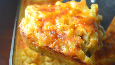Deliciously Cheesy Baked Macaroni and Cheese Recipe