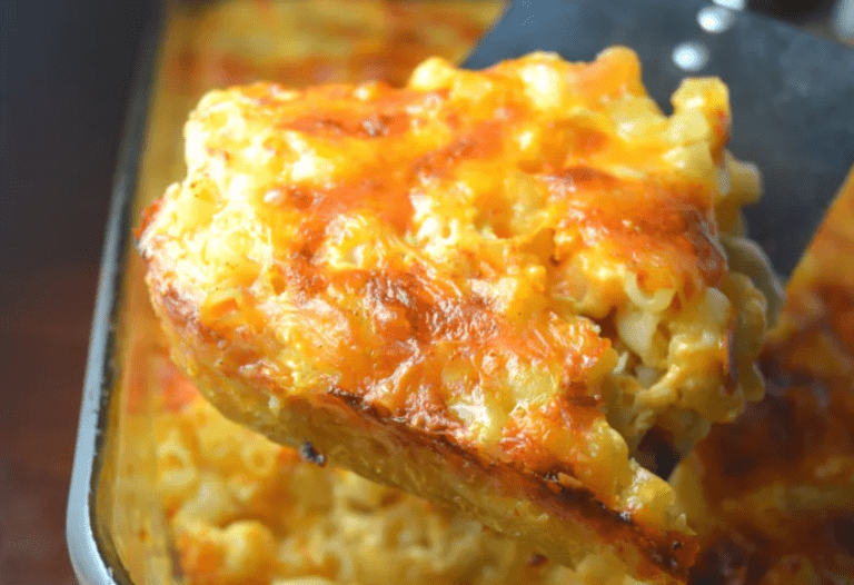 BAKED MACARONI AND CHEESE 4