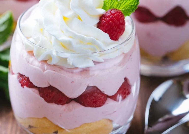 Raspberry-Mousse-Cups-2.jpg