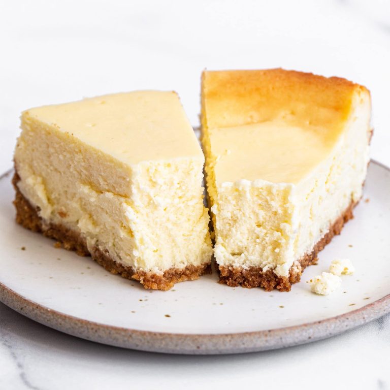 how-to-make-a-water-bath-for-cheesecake-SQUARE.jpg