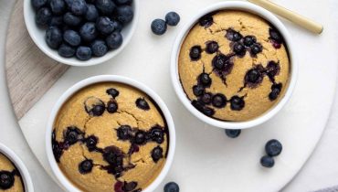 Blended Baked Oats with Blueberries