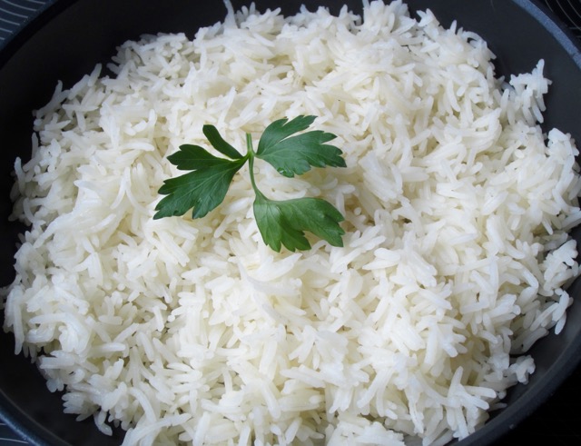 Comment faire bouillir du riz Basmati - myfavouritepastime.com