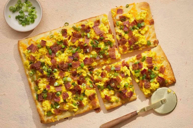 Breakfast-Pizza-hero-01-cdf196f06de14036aa6156be65953870-1024×683
