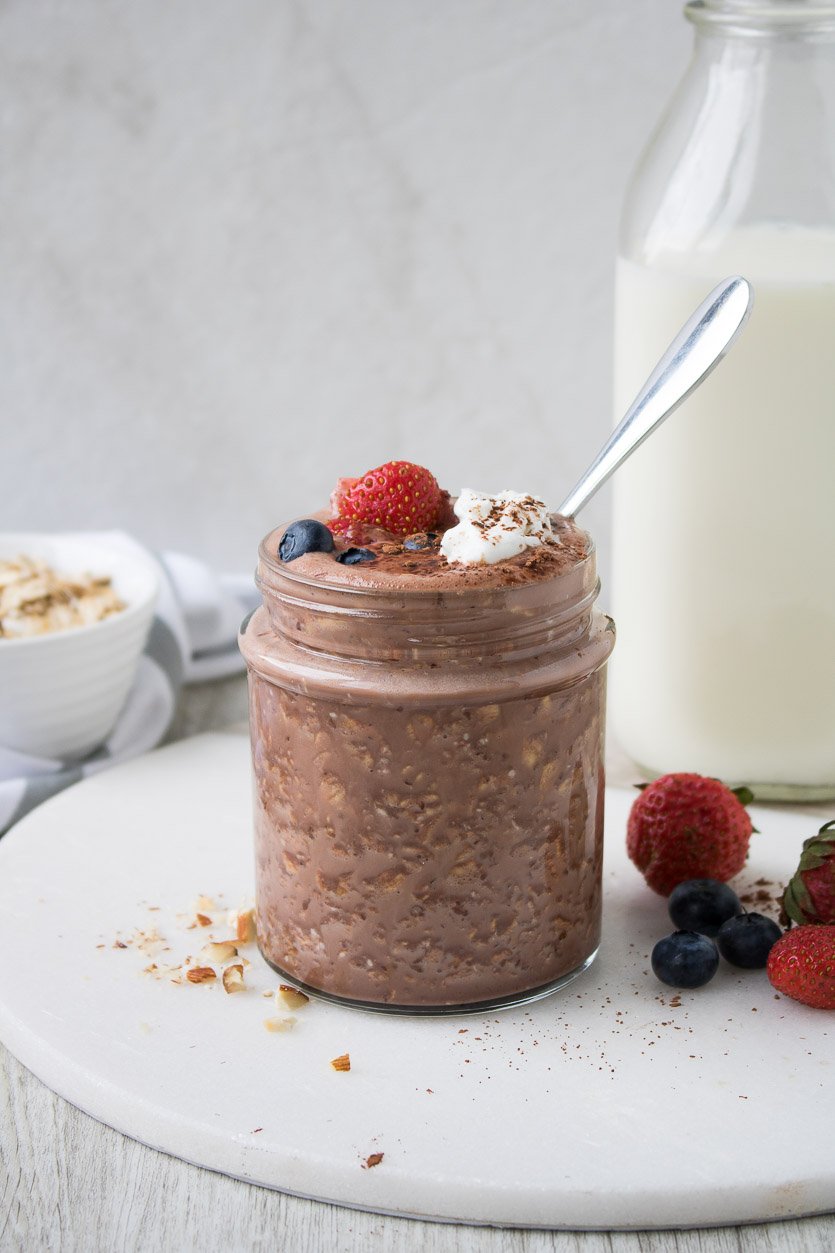 Chocolate Overnight Oats with Peanut Butter