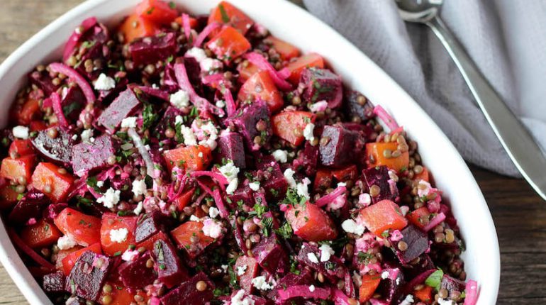 beet salad easy recipe fiber French lentil salad healthy lunch puy lentils Roasted beets vegetarian protein versatile dish vinaigrette 