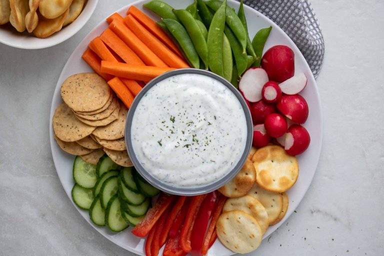 Greek-Yogurt-Ranch-Dip-Stephanie-Kay-Nutrition