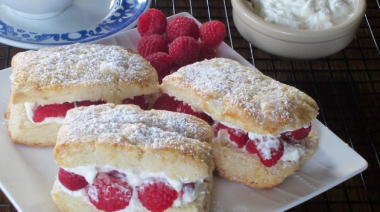 Baking Facebook family gatherings followers grandma home baking Love moments raspberries Raspberry Shortcakes Recipe Recipe sweet delights taste tradition 
