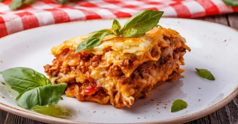 Slice-of-Cottage-Cheese-Lasagna-with-Basil-1024×536