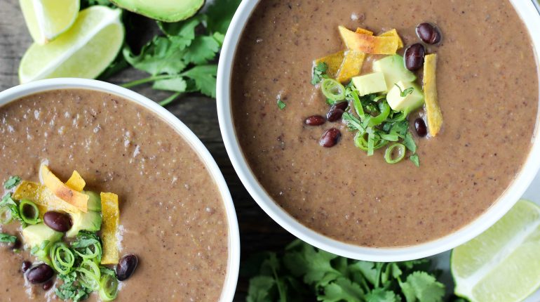 canned beans fiber healthy Lunch make-ahead Nutritious one-pot meal plant-based protein Recipe Simple spicy black bean soup vegetarian Versatile 