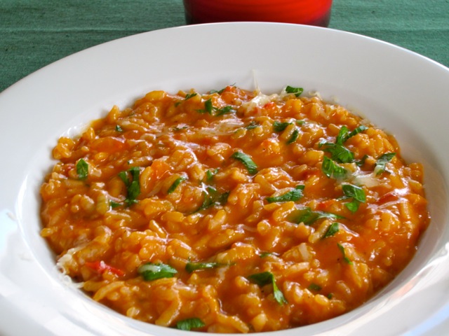 Tomato Parsley Risotto with Red Wine myfavouritepastime.com