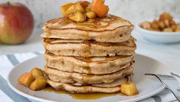 Apple Cinnamon Pancakes