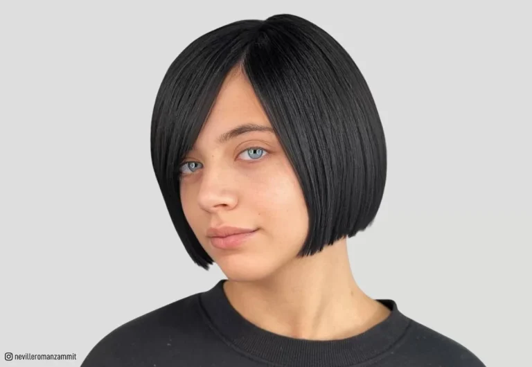 blunt-cut-side-part-bob