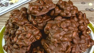 Irresistible chocolate peanut cluster