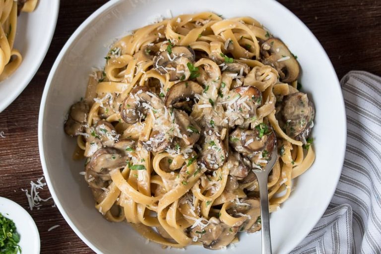creamy-mushroom-pasta-recipe.jpg