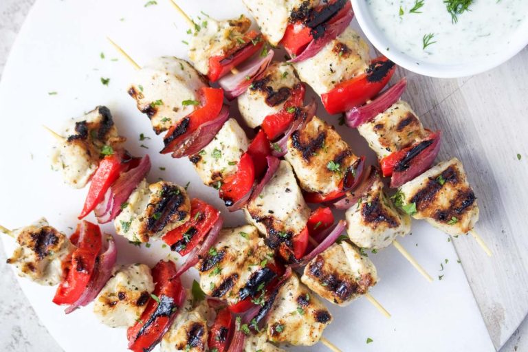 greek-chicken-kebabs-with-tzatziki-2.jpg