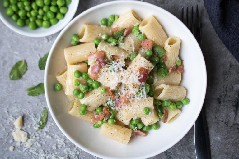 pasta-peas-bacon.jpg