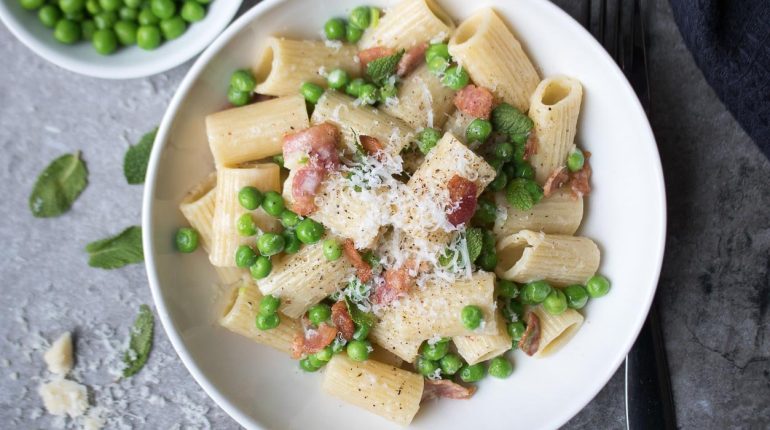 Bacon healthy meal ingredients Instructions nutrition Pea and Bacon Pasta Recipe Rigatoni Sweet Peas 