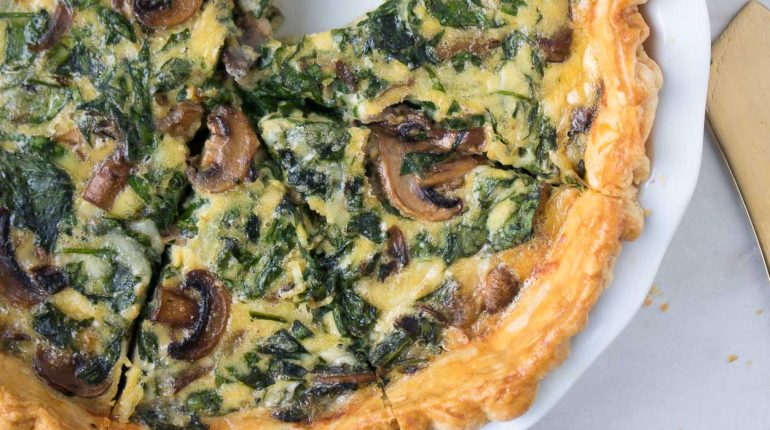 brunch crust crustless Filling Gruyère cheese Homemade Instructions Lunch milk Mushroom nutrition quiche Recipe Spinach 