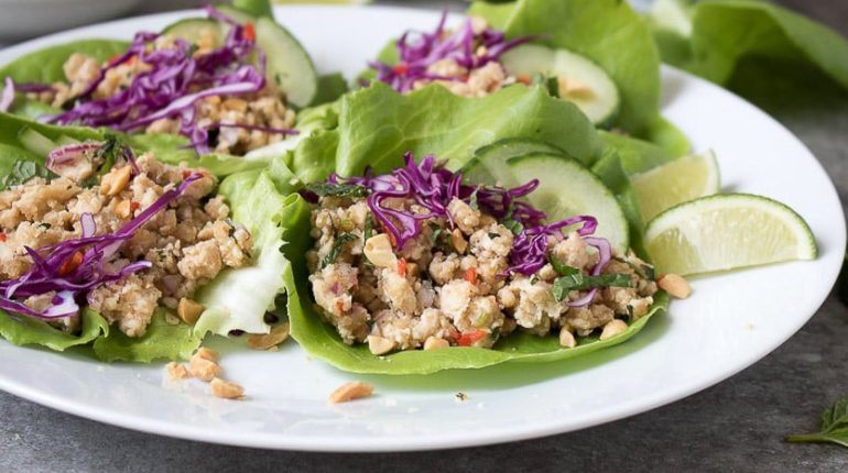 Chili Cucumber fresh lettuce fresh mint ground rice ground turkey healthy meal high protein Larb Gai Low Carb nutrition facts peanuts Recipe red onion sticky rice Thai turkey lettuce wraps zesty lime sauce 