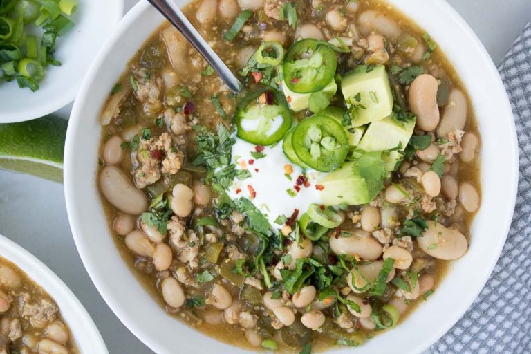 white-bean-turkey-chili-recipe.jpg
