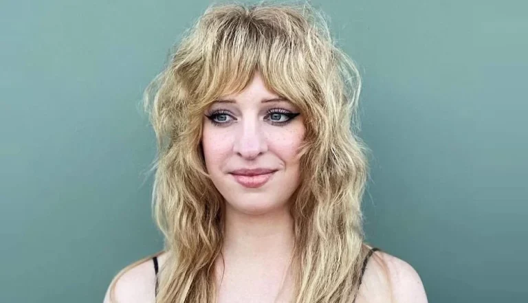 wolf-cut-long-hair-1-e1669116903996