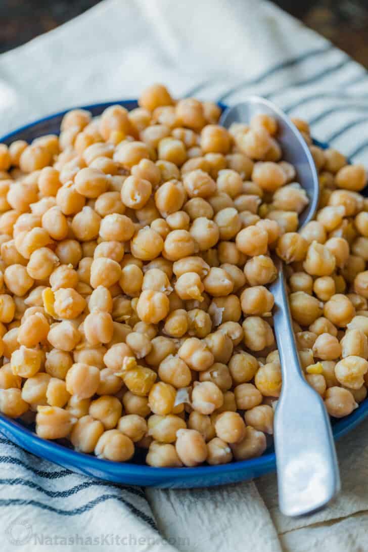 Bowl of chickpeas cooked in the Instant Pot