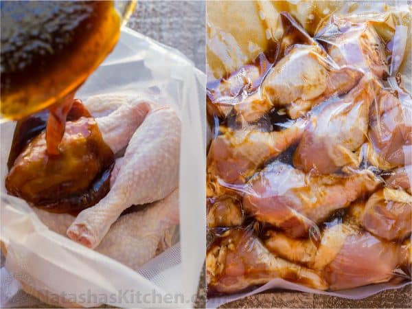 Ces cuisses de poulet cuites au four glacées au miel sont à se lécher les doigts ! La glaçure miel-soja rend ces cuisses de poulet juteuses si savoureuses et irrésistibles | natashaskitchen.com