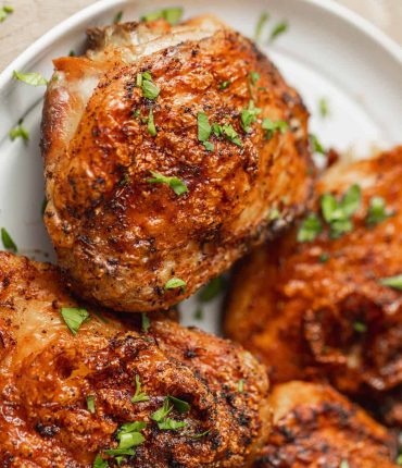 Air Fryer Chicken Thighs