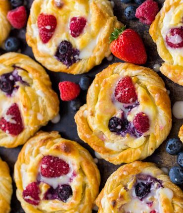 Easy Cheese Danish Recipe